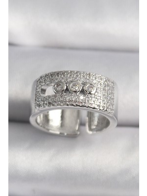 Pirinç Gümüş Renk Zirkon Taşlı Messika Model Kadın Yüzük