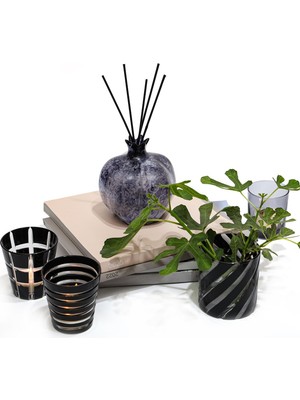 Mystic Nar Black Vanilya Oda Kokusu