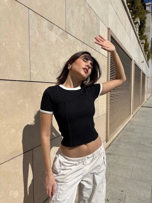 Yaka Kol Garnili Ön Parçalı Bluz