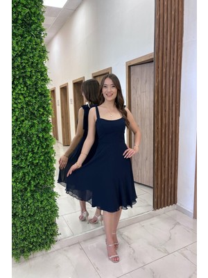 Kadın Omuzu Bağcıklı Astarlı Kısa  Elbise