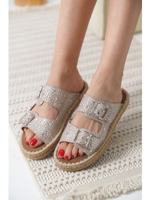 The Kethen Tyna Süet Gri Taşlı Kadın Terlik