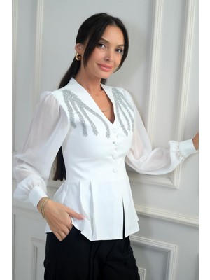 Kadın Omzu Taş Işleme Detaylı Kolları ve Eteği Şifon Tasarım Bluz