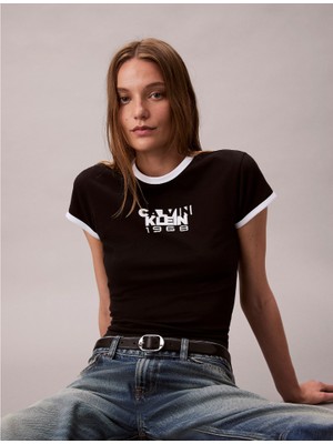 Ck LV047D208G Ss 1968 Graphıc Baby Tee Kadın Tshırt