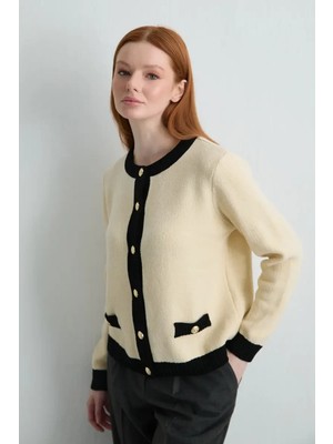 Gusto Kadife Dokulu Garnili Triko Hırka - Ekru