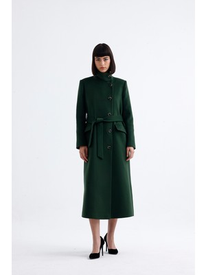 Pearl Dik Yaka Kruvaze Kapama İthal Düğmeli Kuşaklı Haki Kaşe Kaban – Şık ve Güçlü Kadın Kış Stili