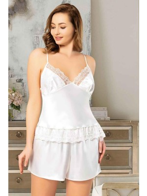 4223 Miss Laris Gecelik