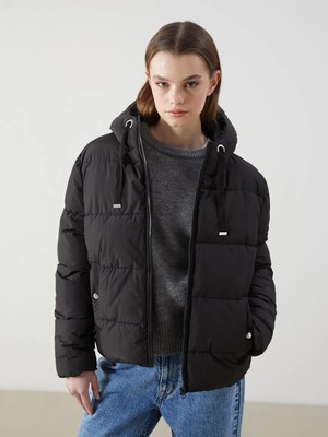 Kapüşonlu Kadın Şişme Mont  (W5)