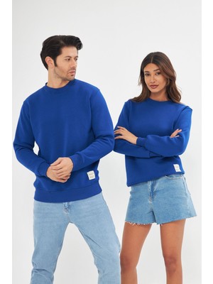 Unisex Slim Fit Sweatshirt