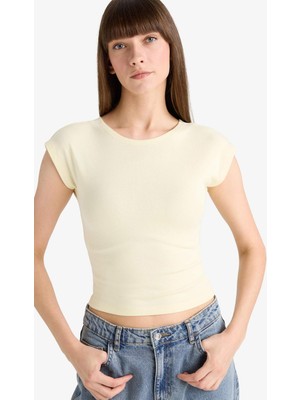 DeFacto Slim Fit Bisiklet Yaka Basic Düz Modal Kısa Kollu Tişört F0685AX25AU