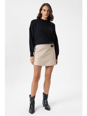 Deri Detaylı Kaşe Etek