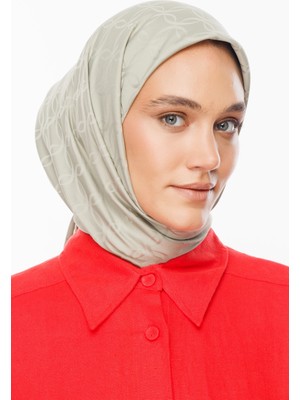 London Desen Ipeksi Jakar Eşarp