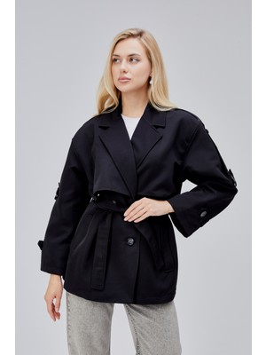 Oversize Siyah Rüzgarlık Detaylı Beli Kuşaklı Trençkot