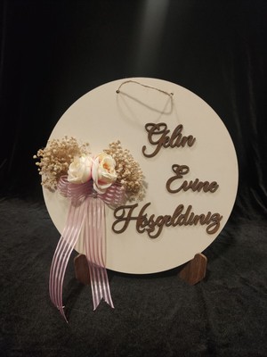 Evsay Gelin Veya Damat Evine Hoşgeldiniz Kapı Süsü Duvar Süsü Masa Dekoru 28 cm Çapında Pembe