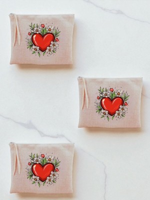 Lili Hediyelik Kalp ve Çiçek Baskılı 3'lü Makyaj Çantası 20X25 cm - Kadın Doğum Günü Hediyesi Kadın Hediye Ürün
