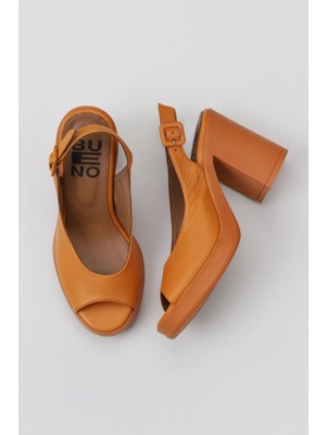 Bueno Shoes Turuncu Deri Kadın Topuklu Sandalet 01WY12300 01WY12300