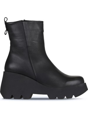Bueno Shoes Siyah Deri Kadın Dolgu Topuklu Bot 01WZ8404 01WZ8404