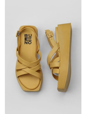 Bueno Shoes Sarı Deri Kadın Düz Sandalet 01WY5904 01WY5904