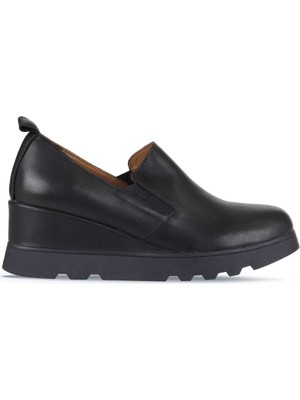 Bueno Shoes Siyah Deri Kadın Dolgu Topuklu Ayakkabı 01WZ7205 01WZ7205