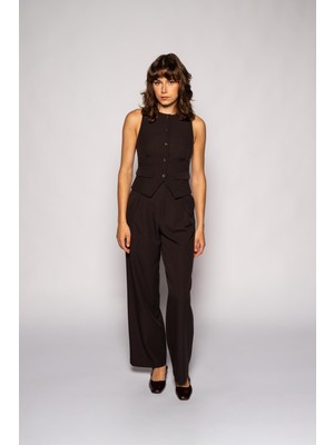 Thalure Kadın Koyu Kahve Bisiklet Yaka Çift Cepli Fit Yelek