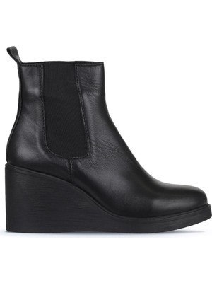 Bueno Shoes Siyah Deri Kadın Dolgu Topuklu Bot 01WZ8302 01WZ8302