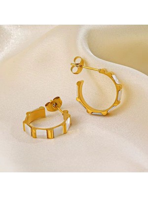 Beyaz Sedefli Çelik Halka Küpe, Şık ve Parlak Takı