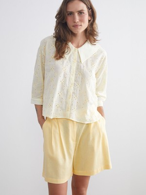 Lc Waikiki Yeni Sezon Bebe Yaka Ajurlu Brode Kadın Gömlek