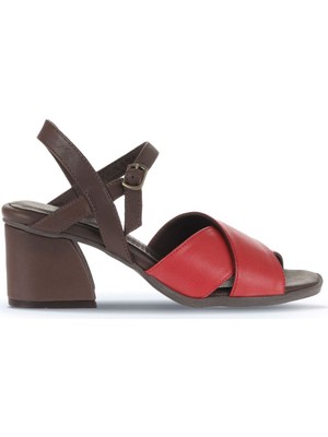 Bueno Shoes Kadın Kırmızı Kahve Deri Topuklu Sandalet Dar Kalıp 5,5 cm Topuk Boyu