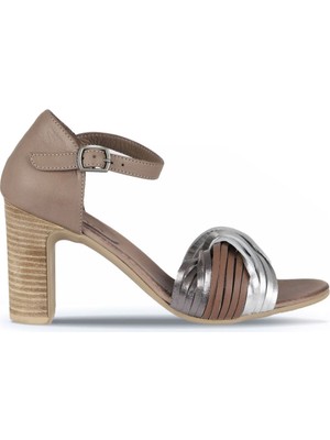 Bueno Shoes Gümüş Multi Deri Kadın Topuklu Sandalet 01WN4319 01WN4319