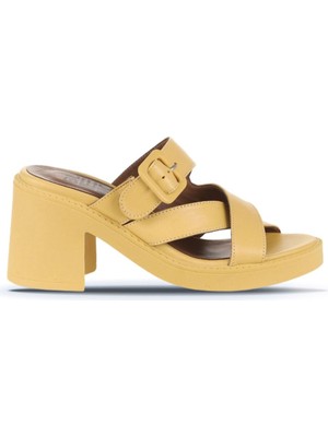 Bueno Shoes Sarı Deri Kadın Topuklu Terlik 01WA1701 01WA1701