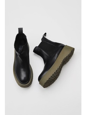 Bueno Shoes Siyah Deri Kadın Dolgu Topuklu Bot 01WV1300 01WV1300
