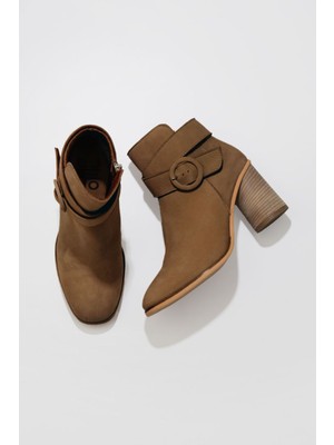Bueno Shoes Taba Açık Nubuk Kadın Topuklu Bot 01WR5500 01WR5500