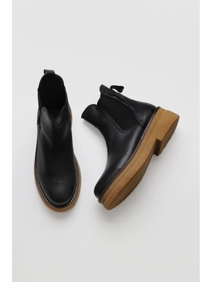 Bueno Shoes Siyah Deri Kadın Düz Bot 01WV0214 01WV0214