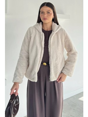 Gülseli Kadın Kapüşonlu Iç Astarlı Çift Cepli Peluş Mont P-00018692