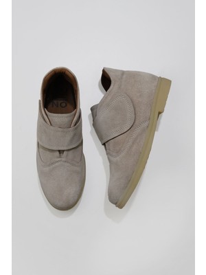 Bueno Shoes Bej Süet Kadın Düz Bot 01WT3312 01WT3312