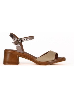 Bueno Shoes Vizon Vizon Deri Kadın Topuklu Sandalet 01WE3802 01WE3802