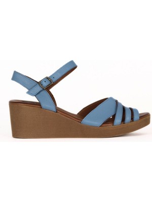 Bueno Shoes Mavi Açık Deri Kadın Dolgu Topuklu Sandalet 01WE3900 01WE3900