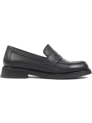 Celal Gültekin Kadın Siyah Deri Loafer