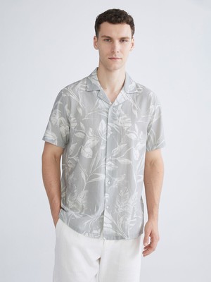 Lc Waikiki Yeni Sezon Regular Fit Resort Yaka Kısa Kollu Desenli Poplin Erkek Gömlek