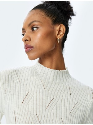 Koton Dik Yaka Uzun Kollu Ajurlu Triko Kazak