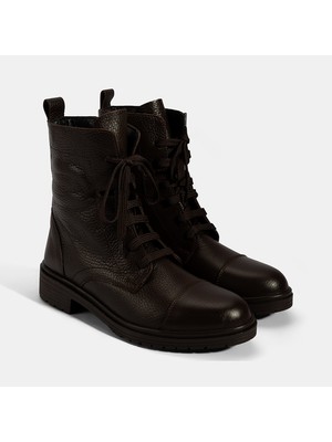 Desa Kadın Kahve Bağcıklı Deri Postal Bot