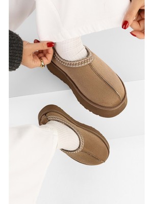 Shoeberry Kadın İçi Tüylü Vizon Süet Düz Terlik Günlük Kullanımda Konfor Sunar