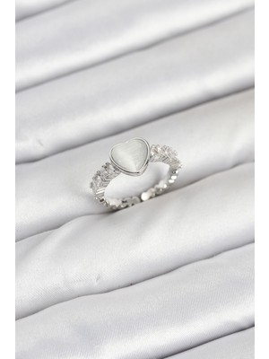 Maarketim Pirinç Gümüş Renk Zirkon Taşlı Kalpli Kadın Yüzük