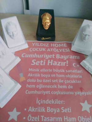 Yıldız İskandinav 🟥 Cumhuriyet Bayramı Özel 10’lu Boyama Seti – Atatürk Büstü ve Türk Bayrağı Ham Objeler