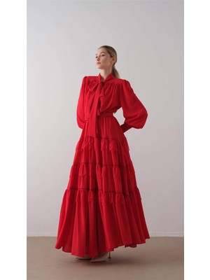 Miha Eteği Kat Kat Büzgülü Uzun Elbise Kırmızı