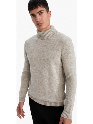 DeFacto Standart Fit Balıkçı Yaka Triko Kazak F8344AX25WN