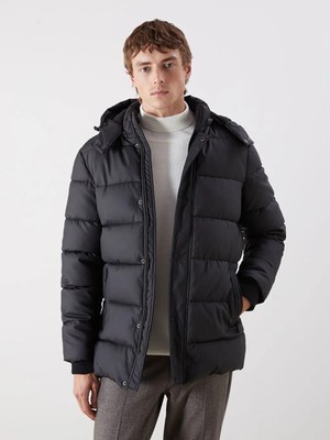 LC Waikiki Rahat Kalıp Kapüşonlu Erkek Şişme Mont  (W5)