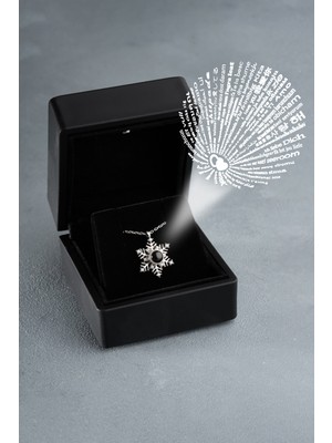 Essare 925 Ayar Gümüş Işıklı Kutuda 100 Dilde Seni Seviyorum Kartanesi Kadın Gümüş Kolye