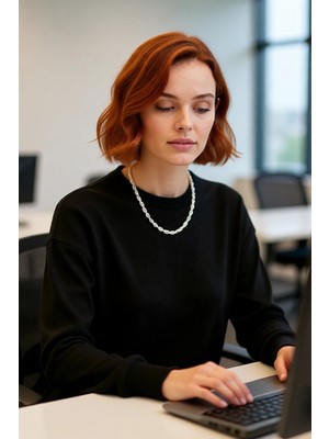 FRM Kadın Relaxed Kalıp Bisiklet Yaka Triko Tunik Düşük Kol Düz Desenli Akrilik Materyal Yırtmaç Detaylı