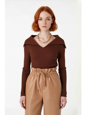 Ersefa Kadın Şık Devrik Yaka Fitilli Triko Üst Fitted Kesim Uzun Kol Crop Model Ilkbahar Sonbahar