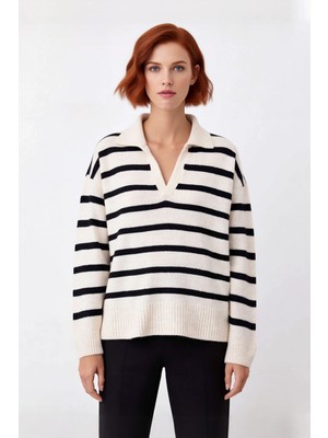 Ersefa Kadın Düşük Kollu Oversize Triko Kazak Çizgili Deseniyle Gündelik Şıklığı Yakalayın Polo Yaka